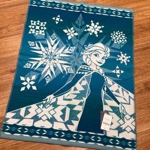 NWT Pendleton x Disney Frozen Blanket